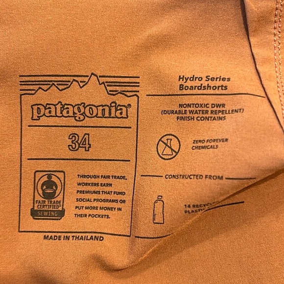 PATAGONIA | Men's Hydropeak Boardshorts - 18" - Picture 5 of 7